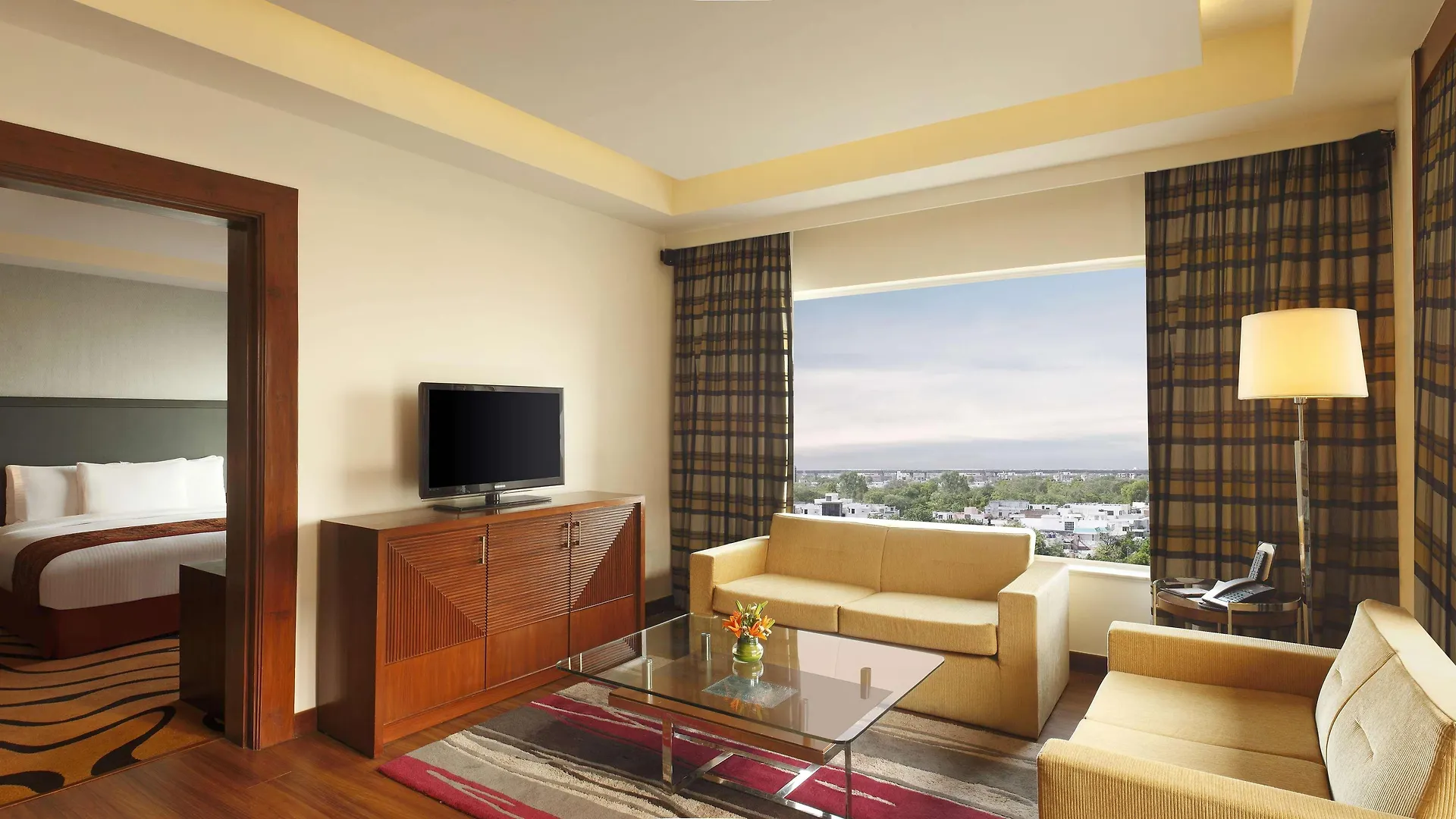 Отель Doubletree By Hilton Gurgaon New Delhi Ncr